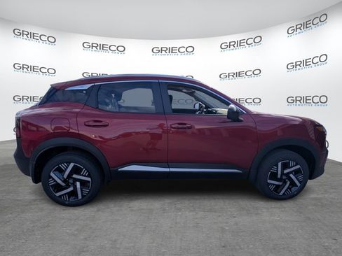 New 2026 Nissan Kicks SV w/ SV Premium Package FWD image 8