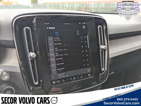 Certified 2023 Volvo XC40 B5 Plus image 14