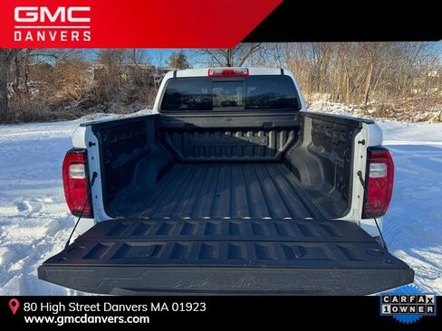Used 2024 GMC Canyon Denali image 4