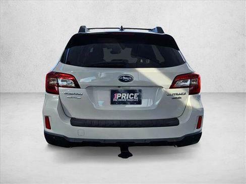 Used 2017 Subaru Outback 3.6R Limited image 6