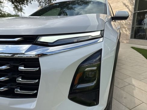 Used 2026 Chevrolet Equinox LT w/ Convenience Package II image 10