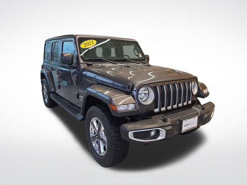 Used 2021 Jeep Wrangler Unlimited Sahara AWD/4WD image 10