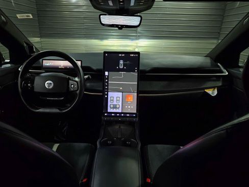 Used 2023 Fisker Ocean One image 11