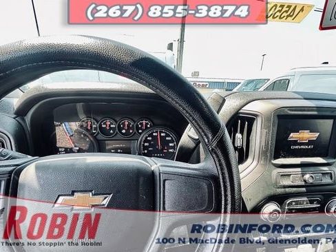 Used 2022 Chevrolet Silverado 1500 Custom AWD/4WD image 11