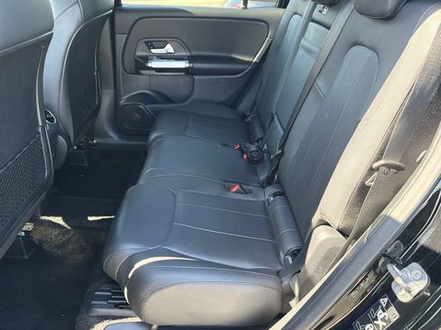 Used 2024 Mercedes-Benz GLB 250 image 34