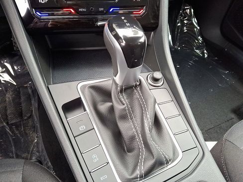 New 2026 Volkswagen Jetta S image 9