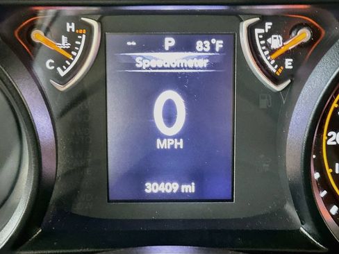 Used 2024 Jeep Gladiator Sport AWD/4WD image 15