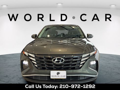 Used 2023 Hyundai Tucson SE AWD/4WD image 16