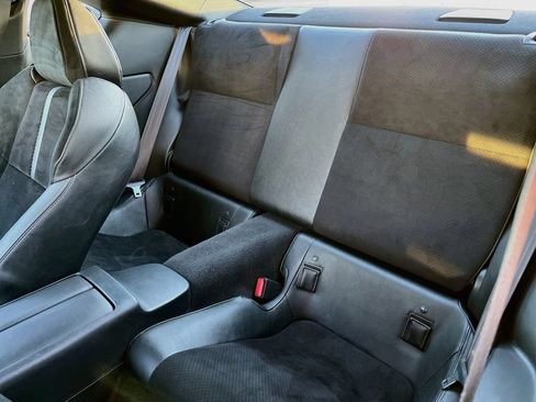 Used 2025 Toyota GR86 Premium RWD image 23