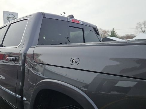 Used 2019 RAM 1500 Limited image 7