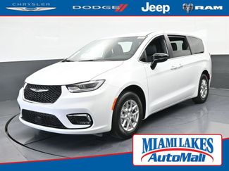 New 2026 Chrysler Pacifica Select 360° Tour