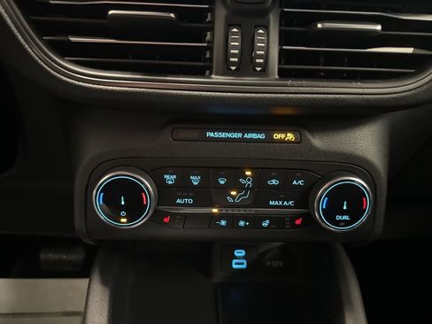 Used 2023 Ford Escape Active image 14