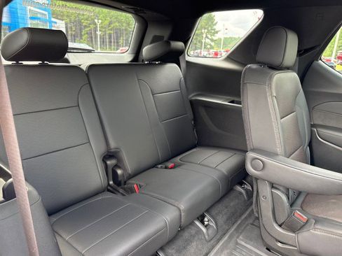 Used 2023 Chevrolet Traverse High Country w/ LPO, Floor Liner Package image 15