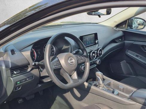 Used 2025 Nissan Sentra S FWD image 14