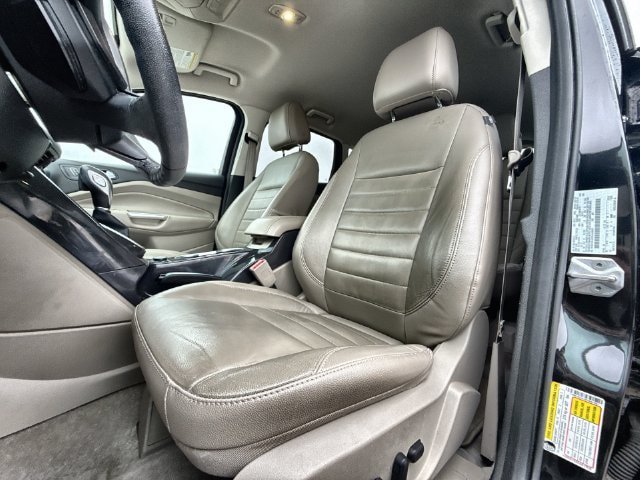 Used 2014 Ford Escape Titanium w/ Equipment Group 401A FWD image 11