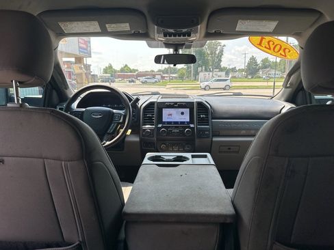 Used 2021 Ford F250 XLT w/ XLT Premium Package image 35