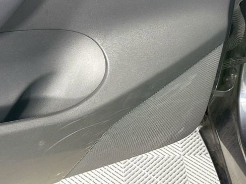 Used 2022 Tesla Model Y Performance AWD/4WD image 21