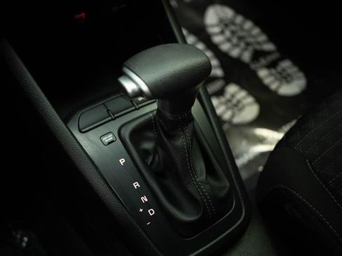Used 2023 Kia Rio LX FWD image 17