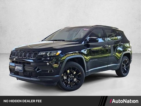 Used 2026 Jeep Compass Latitude w/ Quick Order Package 29K AWD/4WD image 1
