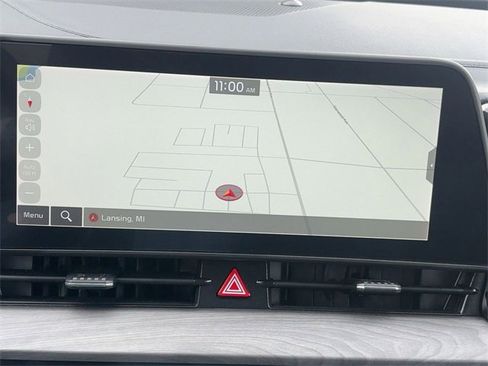 Used 2025 Kia Sportage X-Line w/ Premium Package image 22