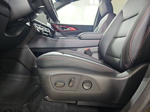 Certified 2024 Chevrolet Traverse Z71 w/ Enhanced Driving Package image 36