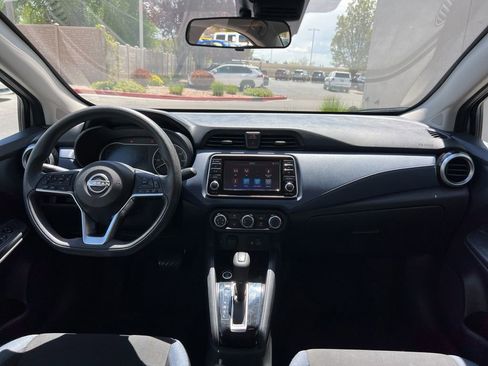 Used 2024 Nissan Versa SV FWD image 20