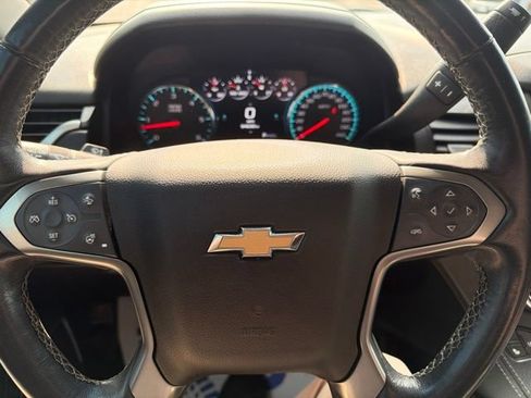 Used 2019 Chevrolet Tahoe Premier w/ Premier Plus Edition AWD/4WD image 17