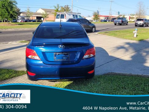 Used 2017 Hyundai Accent SE FWD image 19