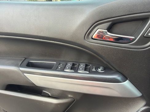 Used 2020 Chevrolet Colorado ZR2 AWD/4WD image 18