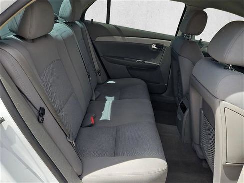 Used 2009 Chevrolet Malibu Hybrid FWD image 18