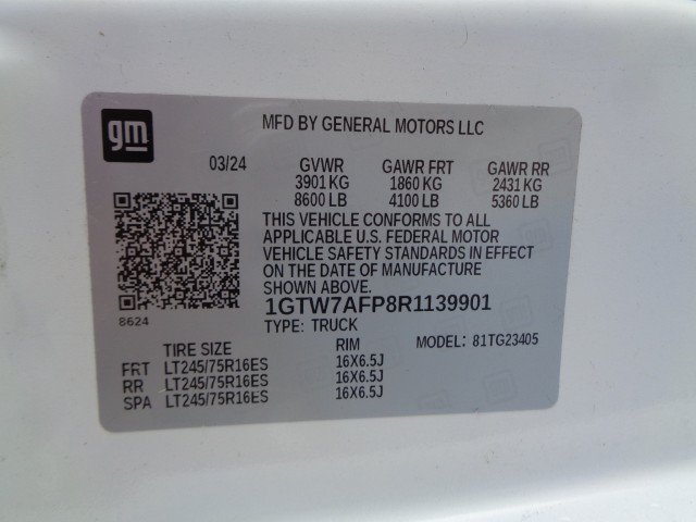 Used 2024 GMC Savana 2500 w/ Driver Convenience Package RWD image 22