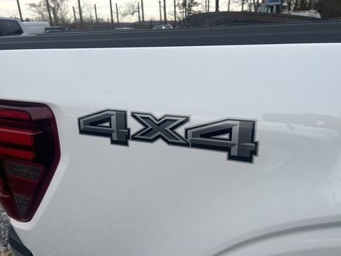 Used 2025 Ford F150 Lariat w/ Equipment Group 501A Mid image 23