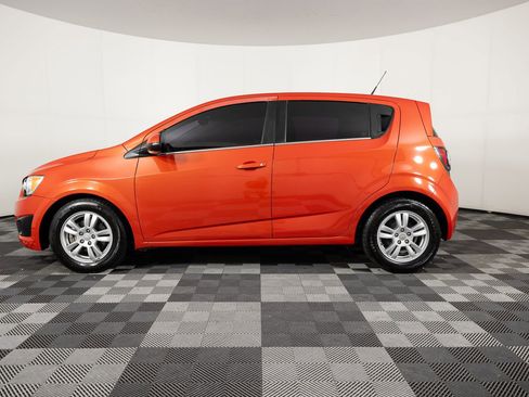 Used 2012 Chevrolet Sonic LT image 3