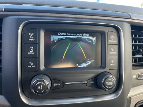 Used 2018 RAM 1500 Express image 37