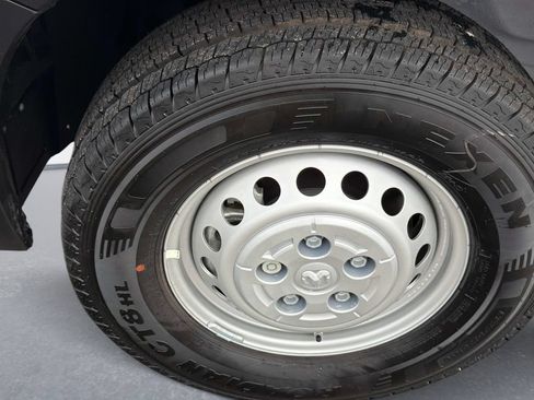 New 2026 RAM ProMaster 2500 w/ Safety Group FWD image 11