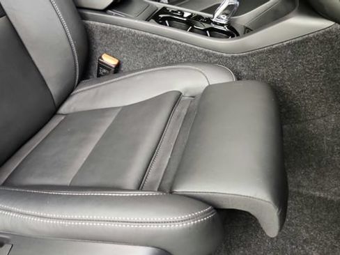 Certified 2026 Volvo XC40 B5 Plus w/ Climate Package AWD/4WD image 34