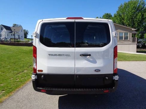 Used 2020 Ford Transit 250 Low Roof RWD image 4