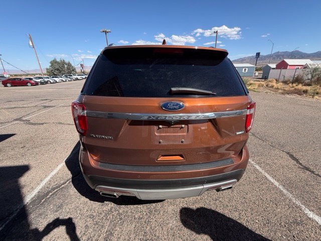 Used 2017 Ford Explorer Platinum AWD/4WD image 6
