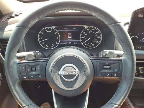 Certified 2023 Nissan Rogue SL w/ SL Premium Package FWD image 14