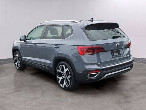 Used 2023 Volkswagen Taos SEL AWD/4WD image 6