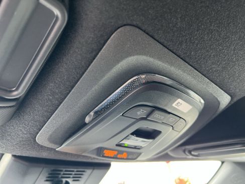 New 2026 Toyota Corolla SE image 27