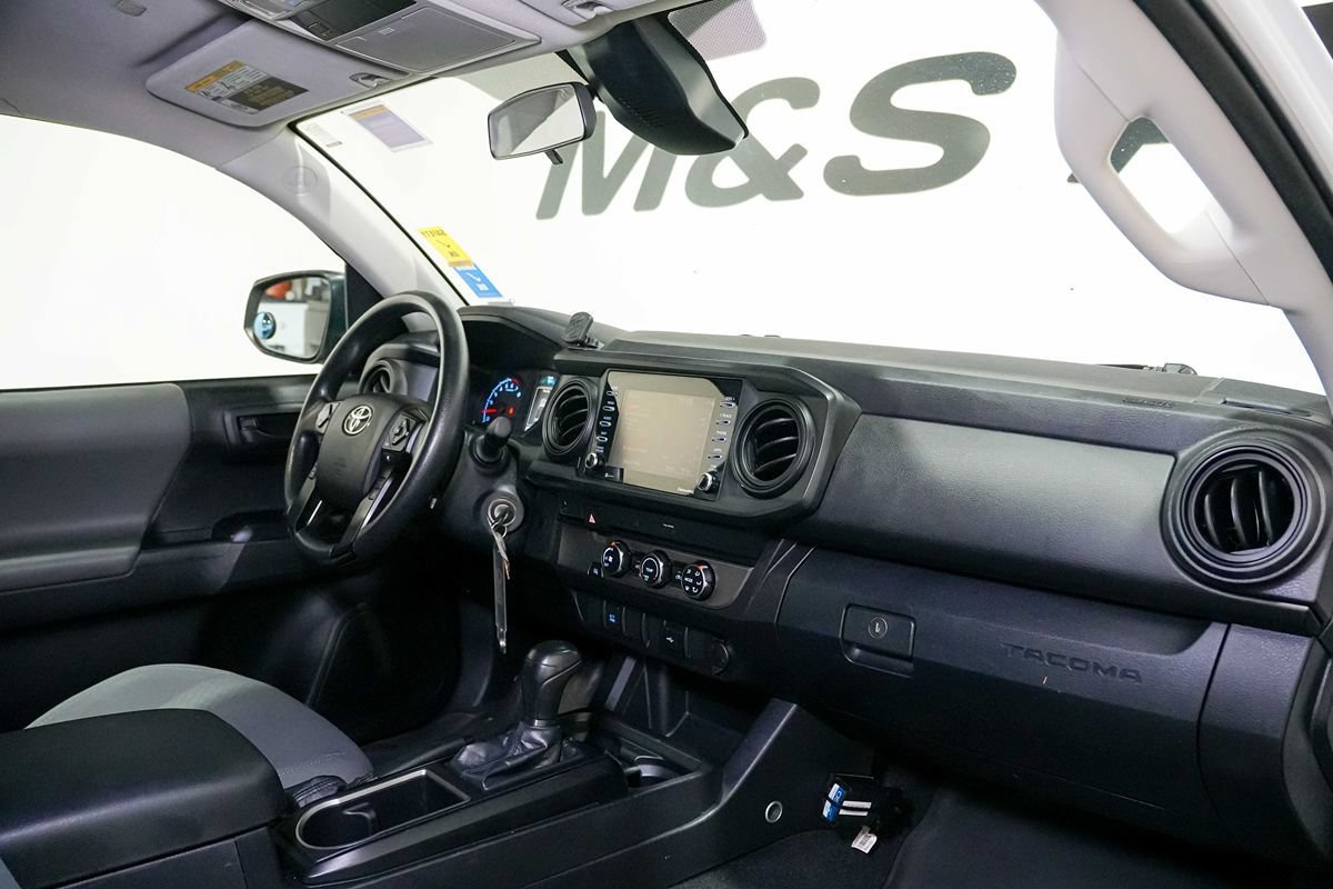 Used 2022 Toyota Tacoma SR RWD image 15