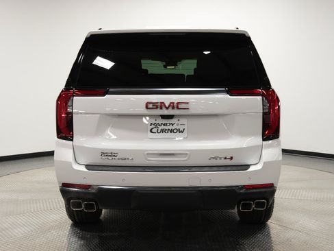 New 2026 GMC Yukon XL AT4 w/ AT4 Premium Plus Package AWD/4WD image 7