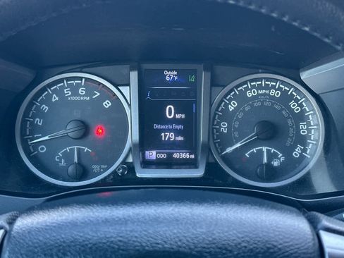 Used 2019 Toyota Tacoma SR5 image 26