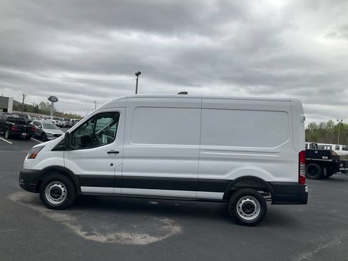New 2026 Ford Transit 250 148 Medium Roof RWD image 8