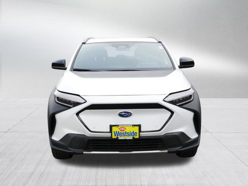 Used 2024 Subaru Solterra Premium image 3