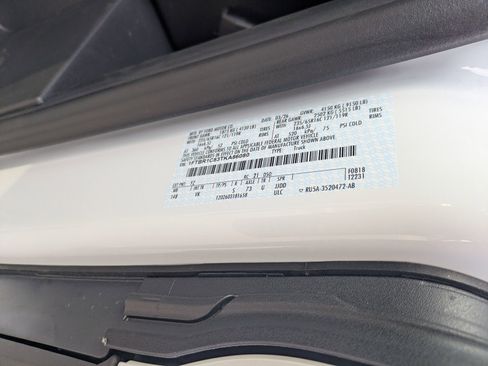 New 2026 Ford Transit 250 148 Medium Roof RWD image 33