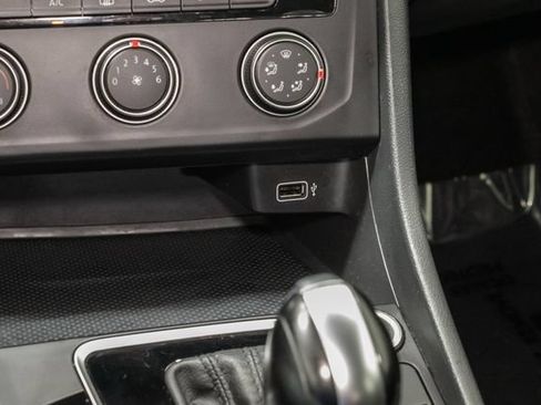 Used 2019 Volkswagen Jetta S w/ Driver Assistance Package FWD image 18