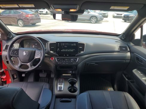 Used 2023 Honda Passport TrailSport image 17