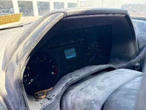 Used 2015 Ford F150 XL RWD image 6